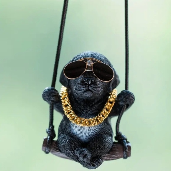 Car Accessory: Swinging Lab On a Log For Car Mirror New in Box - Picture 7 of 11